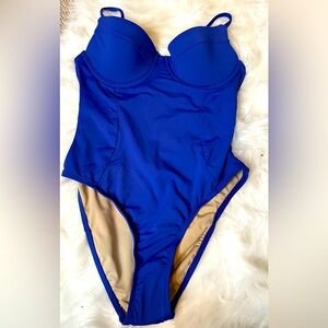 We Wore What One Piece Sz S